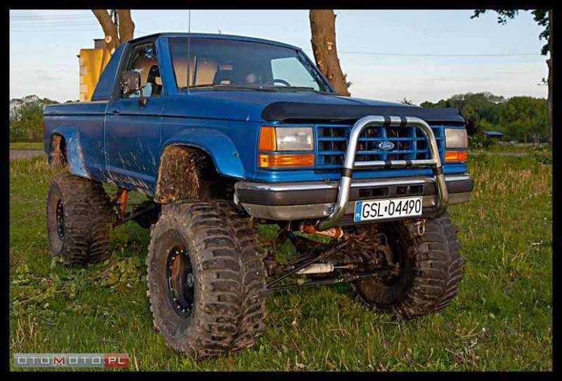 Ford Ranger.jpg